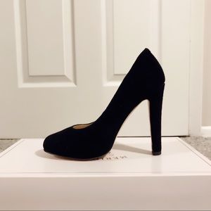 Nine West Suede Black Pumps - NEW